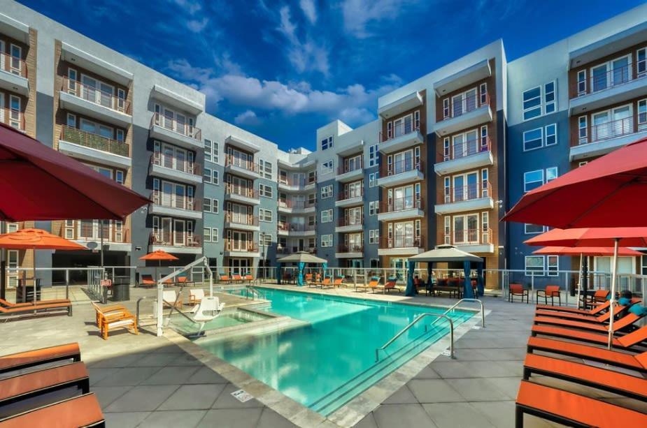 Cozysuites Phx Roro Gym, Pool, Pets, Parking! #9 Phoenix Buitenkant foto
