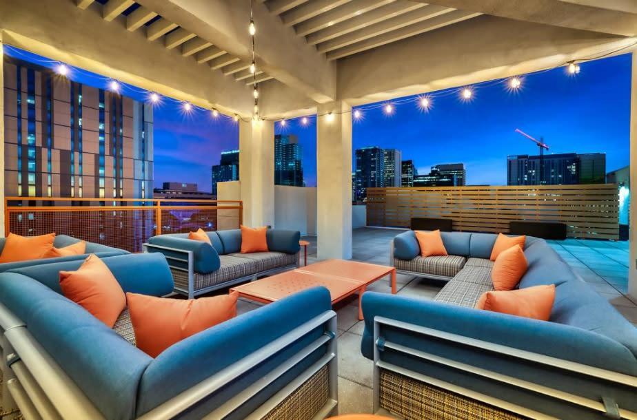 Cozysuites Phx Roro Gym, Pool, Pets, Parking! #9 Phoenix Buitenkant foto