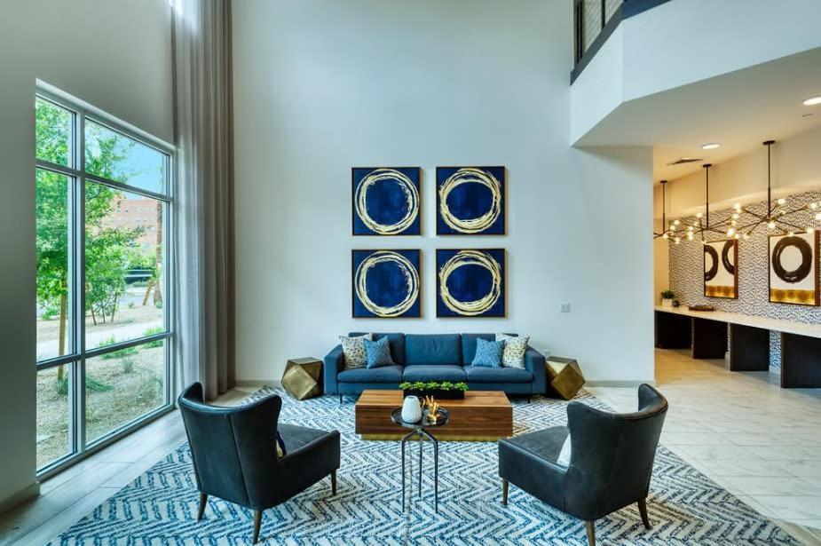 Cozysuites Phx Roro Gym, Pool, Pets, Parking! #9 Phoenix Buitenkant foto