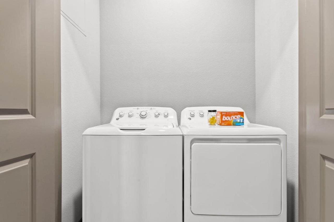 Cozysuites Phx Roro Gym, Pool, Pets, Parking! #9 Phoenix Buitenkant foto