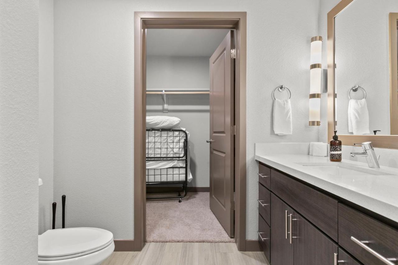 Cozysuites Phx Roro Gym, Pool, Pets, Parking! #9 Phoenix Buitenkant foto